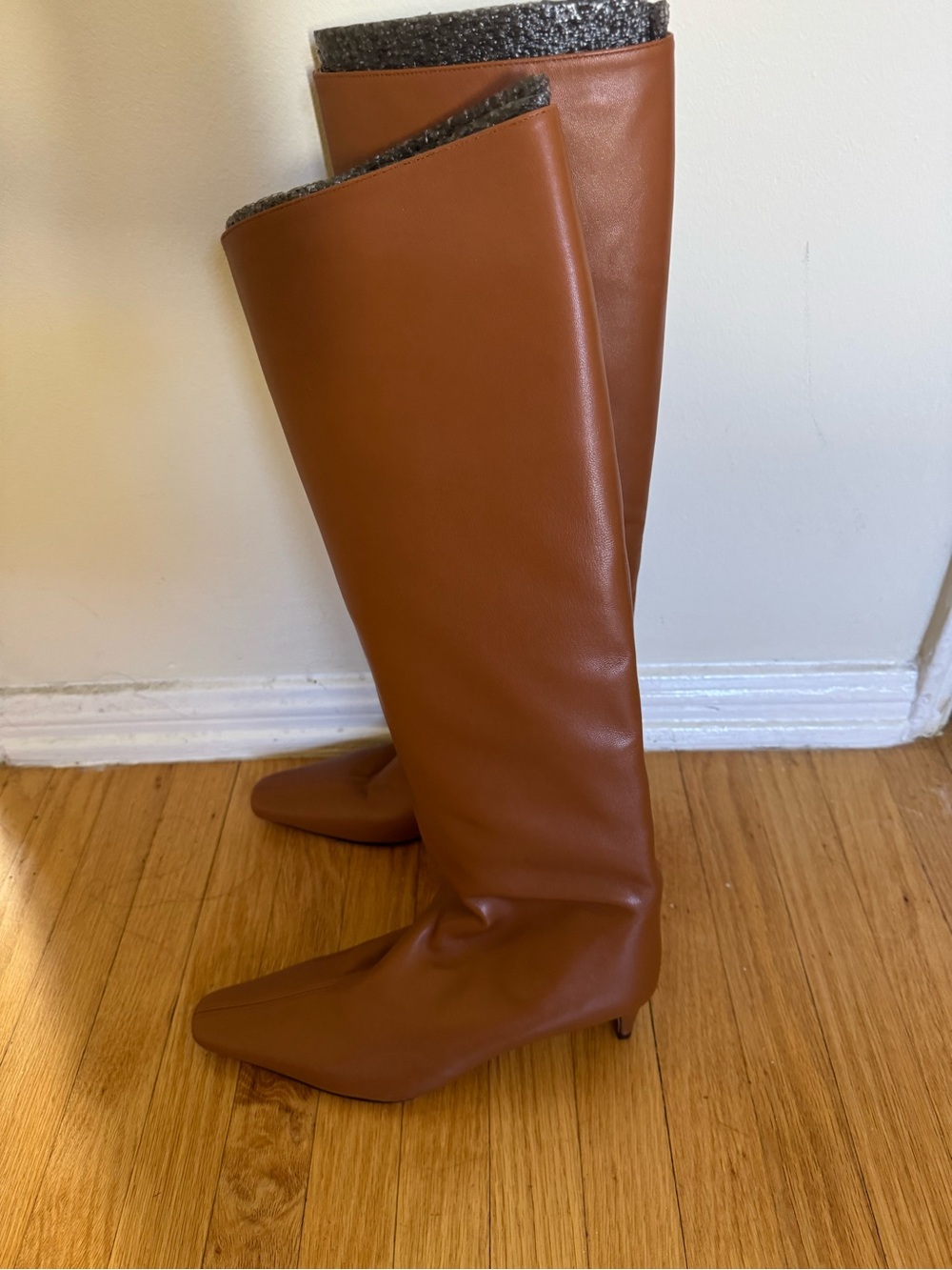 New STAUD Wally Boots leather